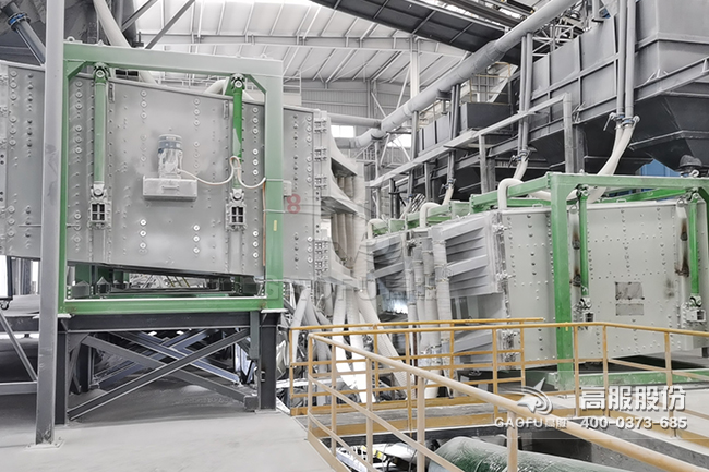 方形搖擺篩客戶(hù)現(xiàn)場(chǎng)